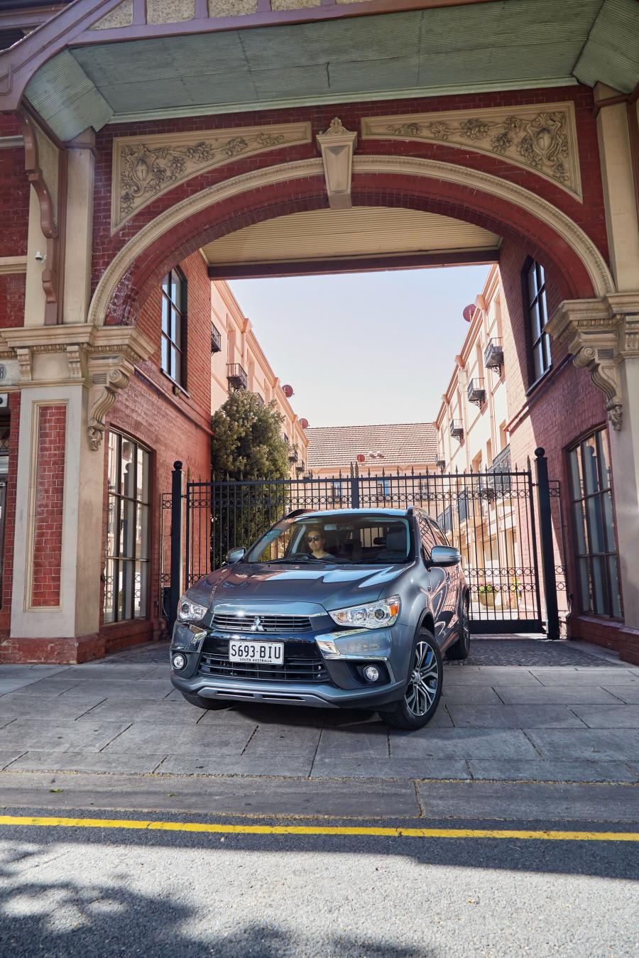  Mitsubishi ASX 2016 года  (AU) (фото 14 из 22)